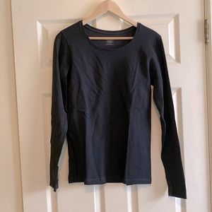 Athleta long sleeve top